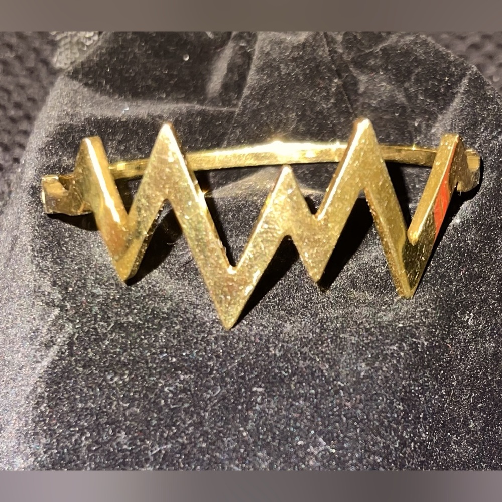 Gold Pulse Line Hinged Bangle Bracelet Heartbeat Bracelet